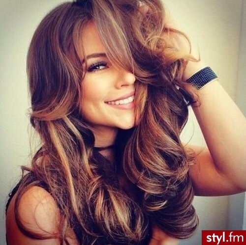 Długie Fryzury