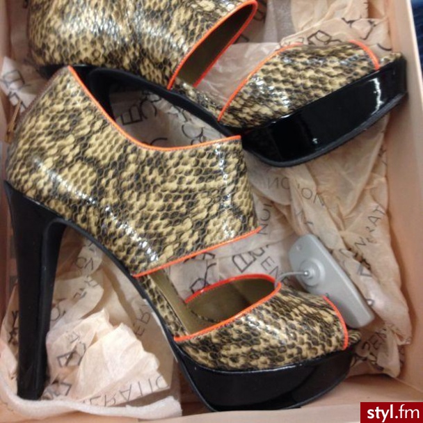 Szpilki Buty Moda