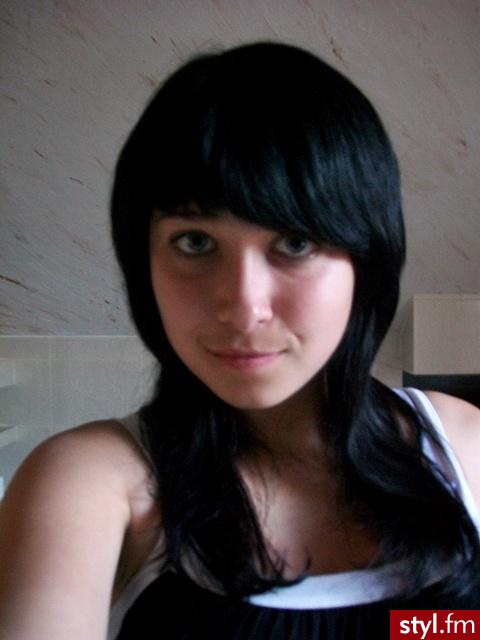 Średnie Fryzury