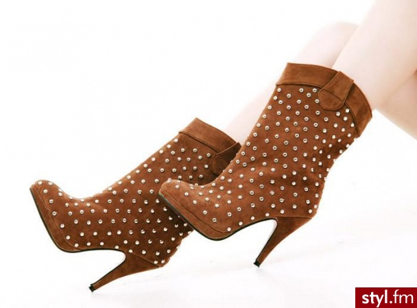 Pozostałe Buty Moda