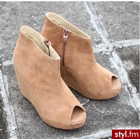 Pozostałe Buty Moda