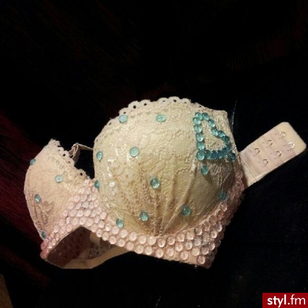 Biustonosze Bielizna Moda