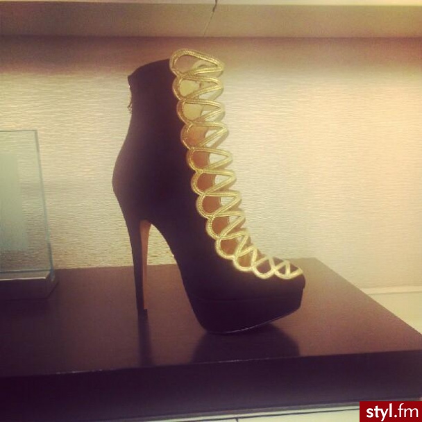 Szpilki Buty Moda