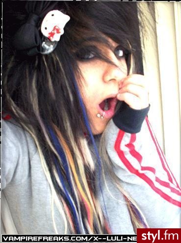EMO Alternatywne Średnie Fryzury