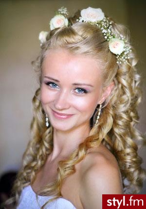 Blond Upięcie Kręcone Ślubne Długie Fryzury