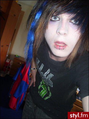 EMO Alternatywne Średnie Fryzury