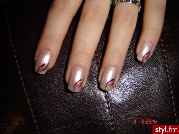 Autor: KAMA_96 wzorek 3. Autor: <b>KAMA_96</b><br /> - Paznokcie