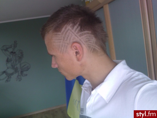 as - Średnie Fryzury