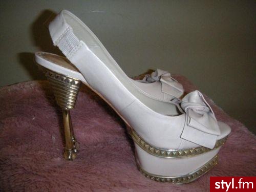 Szpilki Buty Moda