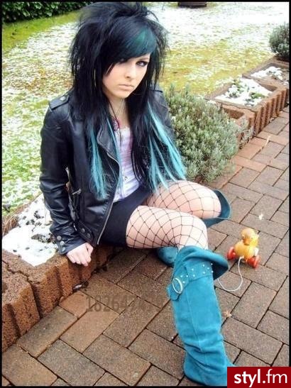 EMO Alternatywne Średnie Fryzury