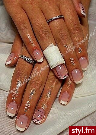 manicure hybrydowy + zdobienie malowane farbkami akrylowymi - Kwadratowe Malowane farbkami Naturalne Paznokcie