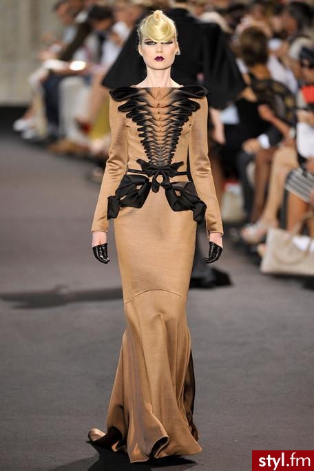 STEPHEN ROLLAND FALL 2011-HAUTE COUTURE - Sukienki Moda