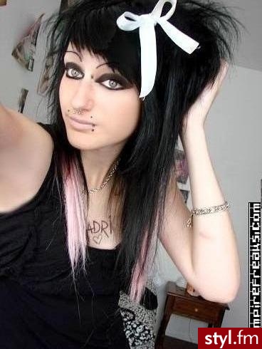 EMO Alternatywne Średnie Fryzury