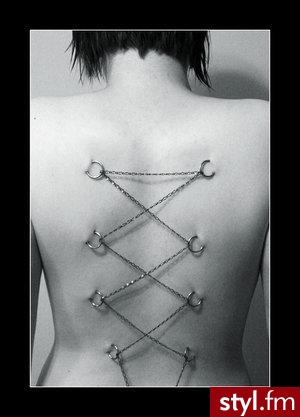 corset - Modyfikacje ciała