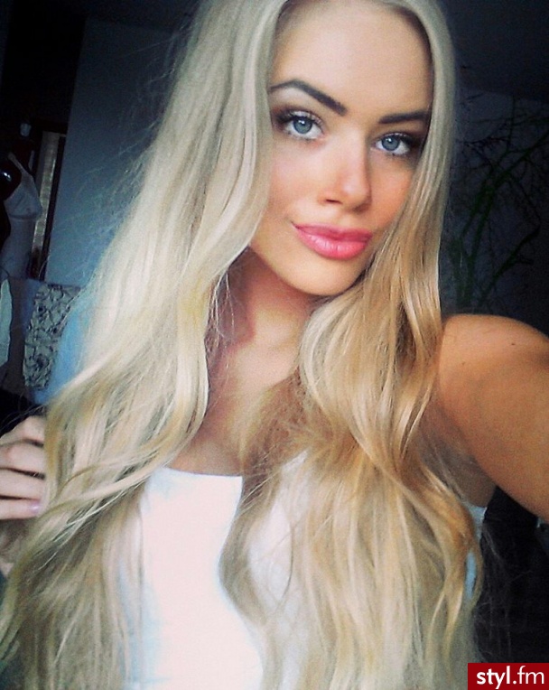 Blond Rozpuszczone Kręcone Na co dzień Długie Fryzury