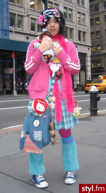 kreskówkowe harajuku :) - Moda uliczna Inne Moda