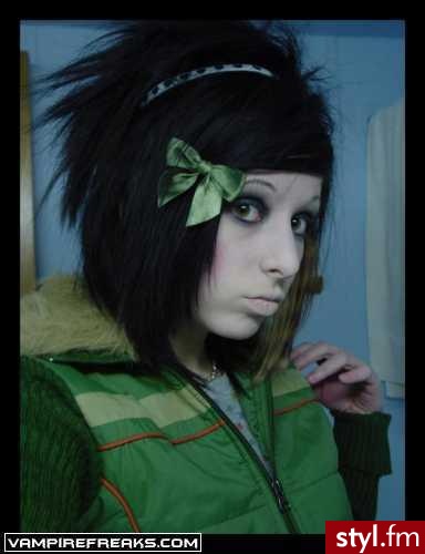 EMO Alternatywne Średnie Fryzury