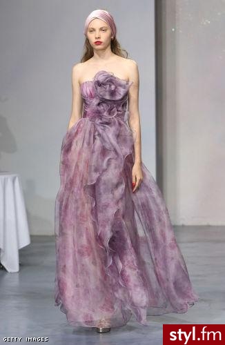 sukienka. Luisa Beccaria
Jeżeli już jest proszę o link - Pozostałe Ciuchy Moda