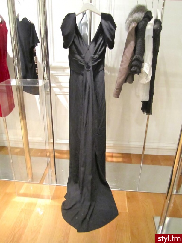 Sukienki Moda