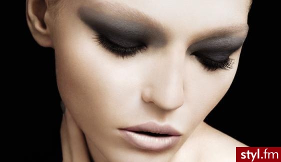 smoky eyes by giorgio armani - Makijaże