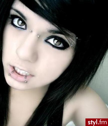 EMO Alternatywne Średnie Fryzury