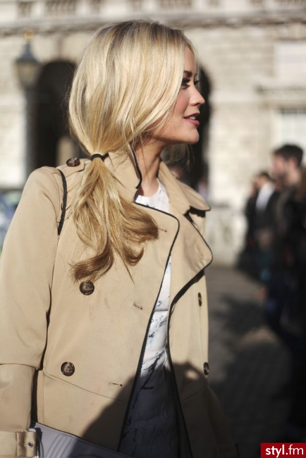 Blond Upięcie Proste Na co dzień Długie Fryzury