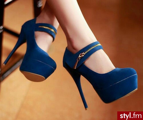 Szpilki Buty Moda