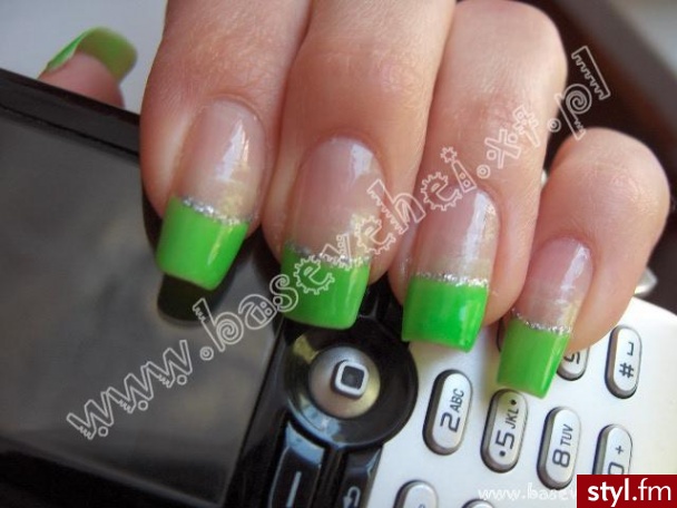 green - Paznokcie