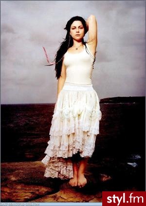 Amy Lee - Pozostałe Ciuchy Moda