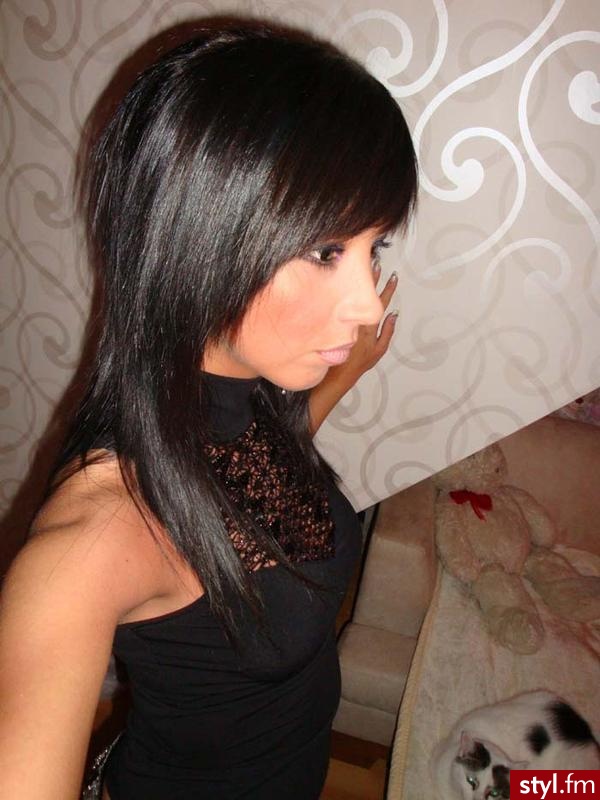 Średnie Fryzury