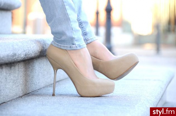 Szpilki Buty Moda