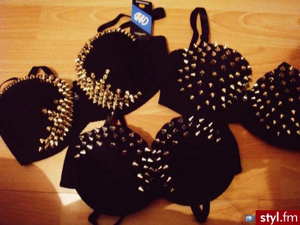 Biustonosze Bielizna Moda