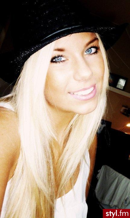 Blond Rozpuszczone Proste z grzywką Na co dzień Długie Fryzury