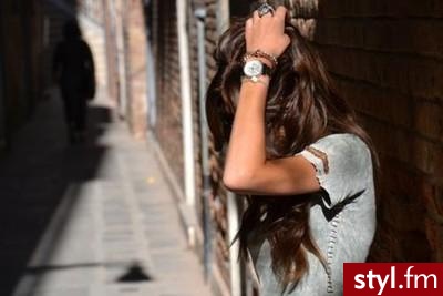 Brązowe Rozpuszczone Kręcone Na co dzień Długie Fryzury