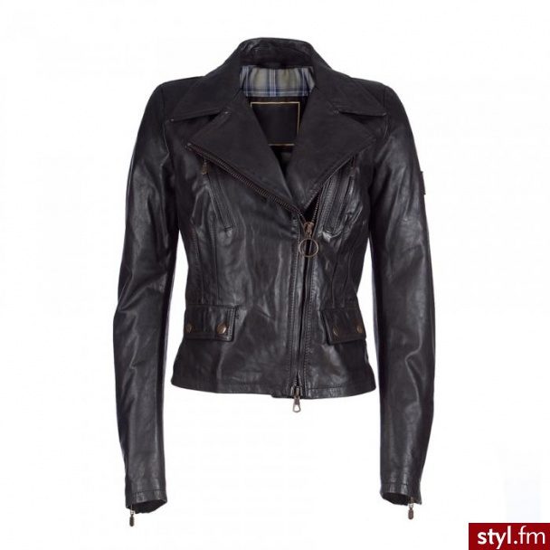 1.149 €, ok. 4425 zł - Pozostałe Ciuchy Moda