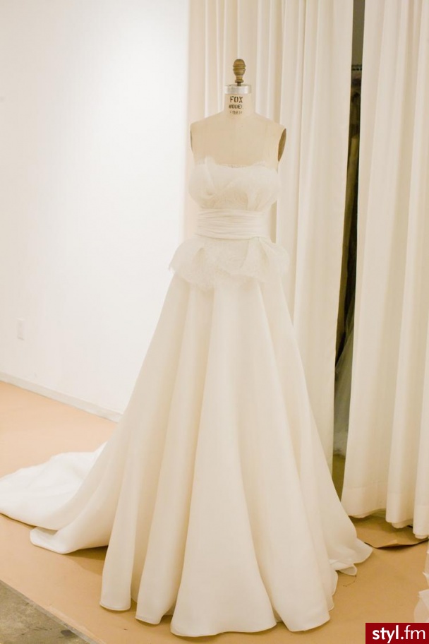 Sukienki Moda