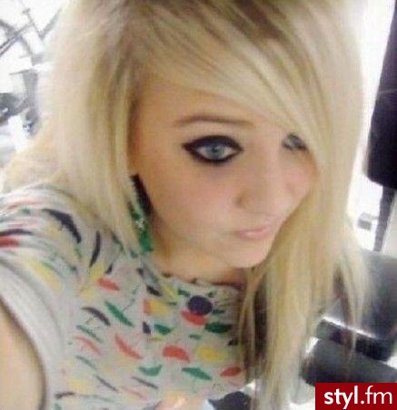EMO Alternatywne Średnie Fryzury