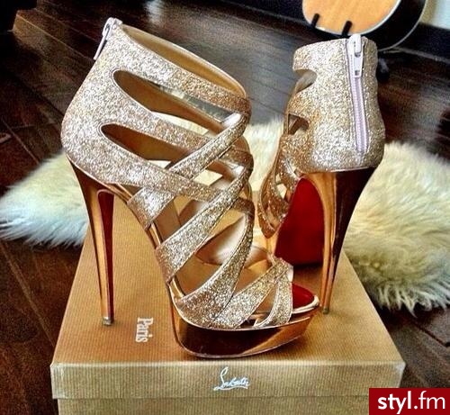 Szpilki Buty Moda