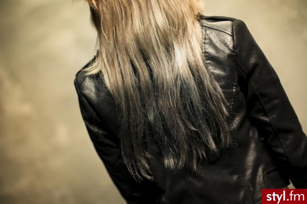 Blond Rozpuszczone Proste Na co dzień Średnie Fryzury