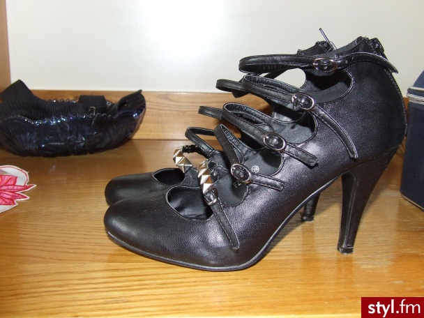 moje - Pozostałe Buty Moda