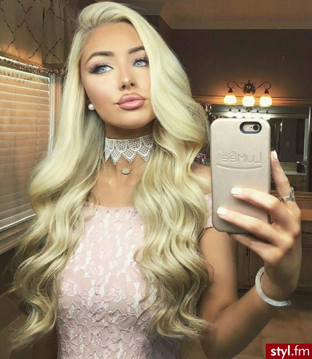 Blond Rozpuszczone Kręcone Na co dzień Długie Fryzury