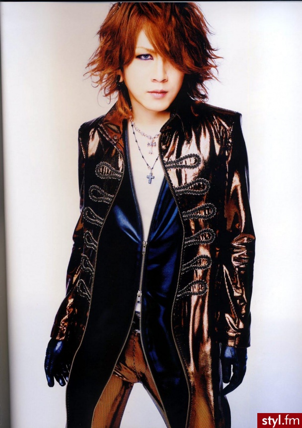 Ruki Gazette. Shiver - Średnie Fryzury
