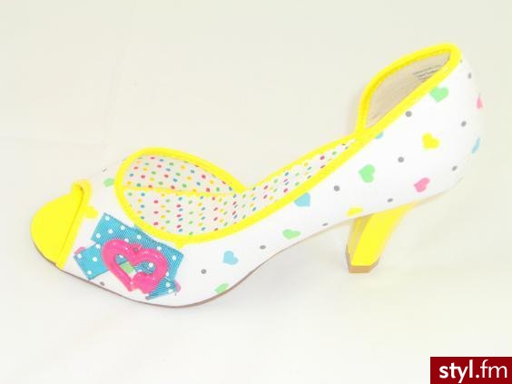 Pozostałe Buty Moda