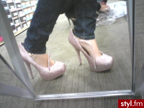 Szpilki Buty Moda