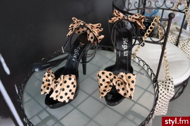 Szpilki Buty Moda