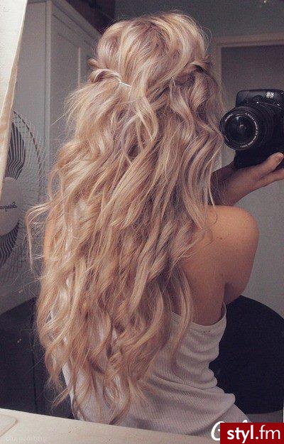 Blond Rozpuszczone Kręcone Na co dzień Długie Fryzury