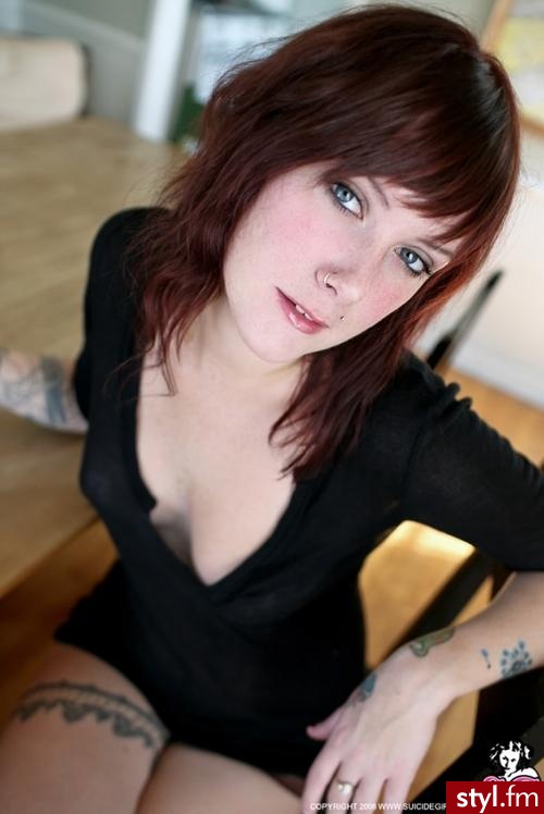 Średnie Fryzury