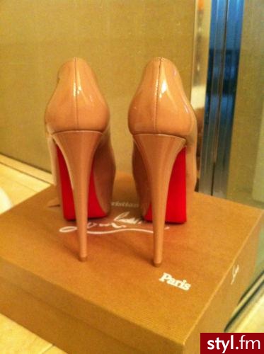 Szpilki Buty Moda