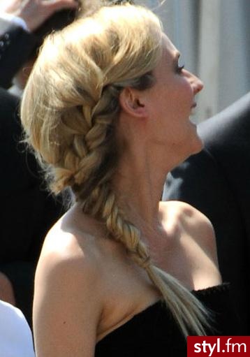 (\",). Diane Kruger - Dredy Alternatywne Średnie Fryzury