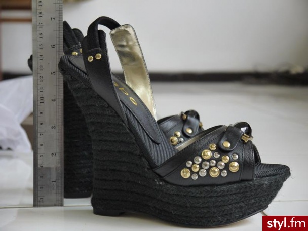 Pozostałe Buty Moda